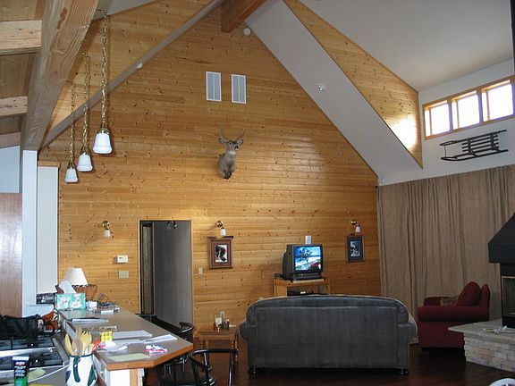 4th image of 1110 Quail Dr