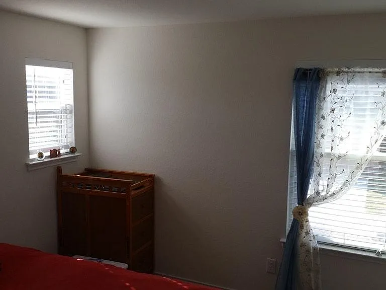 401 Ruby Ritz #401 — Photo 36