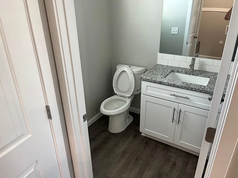 317 S Arnim Ave #A — Photo 7