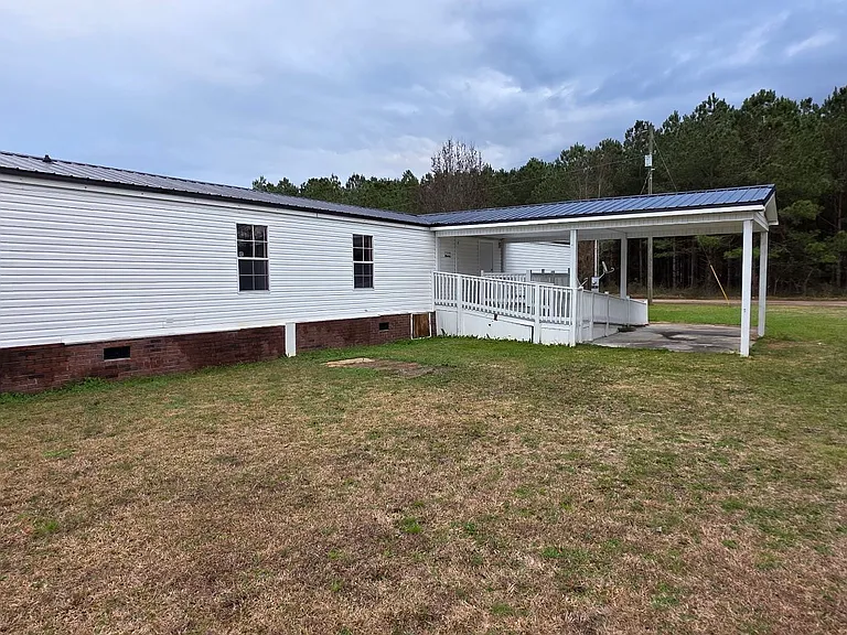 10544 Highway 6 — Photo 19
