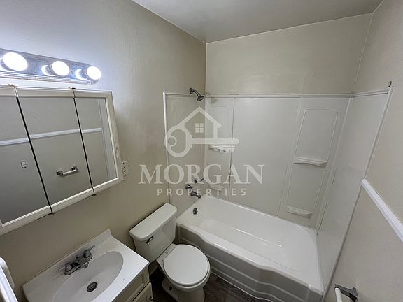 4th image of 2904 Lincoln St