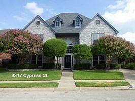 Home for Sale in Bedford, Texas $265,000