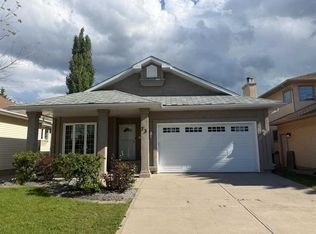 73 N Scripps Lndg NW, Calgary, AB T3L1W2