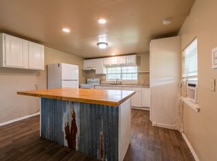 328 County Road 475, Luling, TX 78648