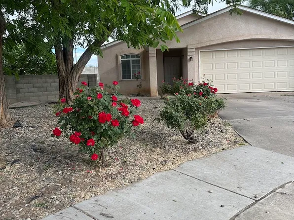 160 Calle Don Demetrio NE, Los Lunas, NM 87031