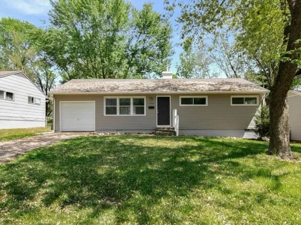 11427 Richmond Ave, Kansas City, MO 64134