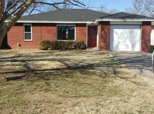 203 Chestnut St, Idalou, TX 79329
