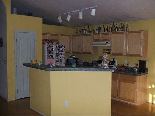 1st image of 2047 E Palomino Dr