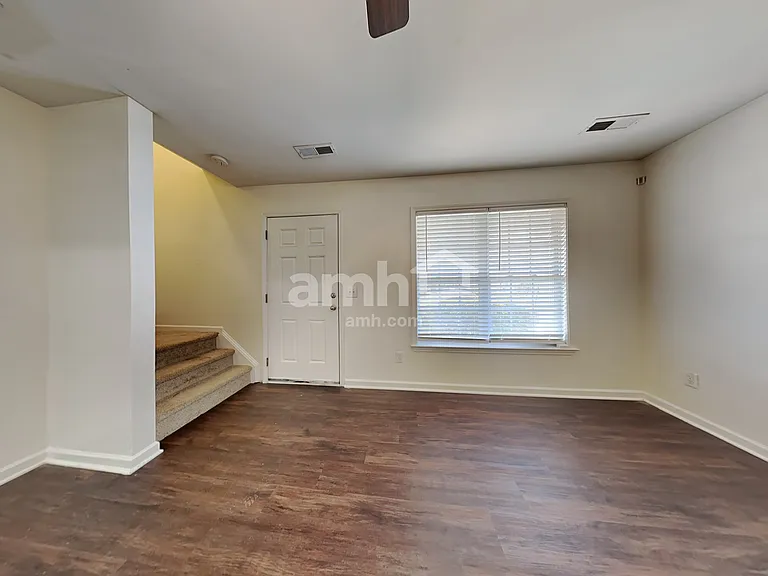 1512 Birkdale Ct — Photo 7