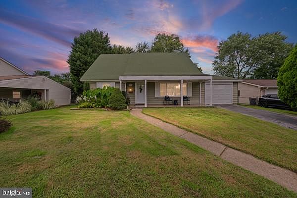 1st image of 12502 Killian Ln