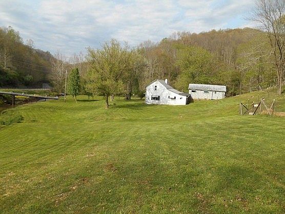 3rd image of 6500 Wv Highway 18