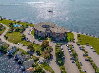 1316 Capella St UNIT 1316, Newport, RI 02840