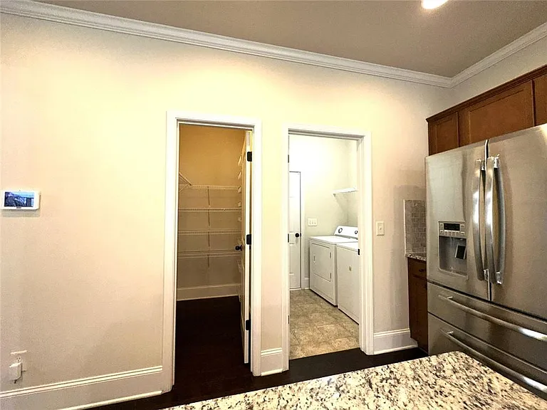 1365 Delo Ln — Photo 12