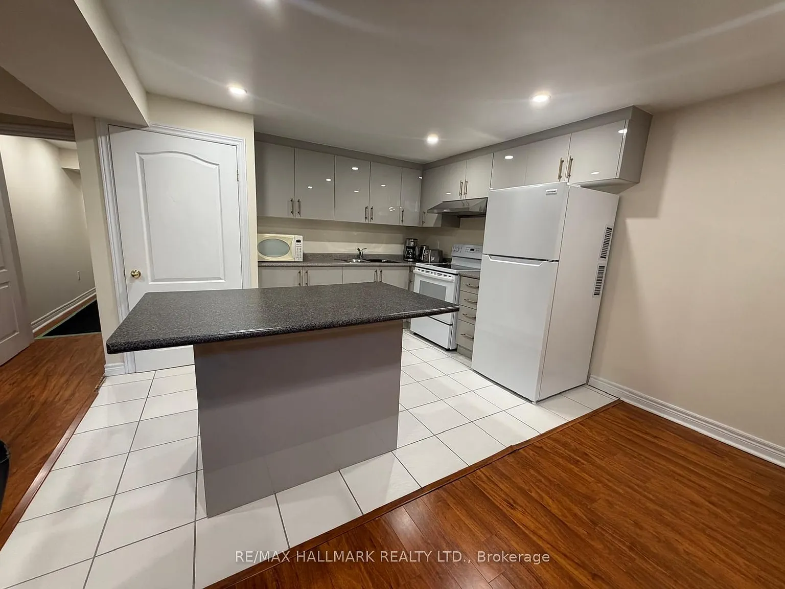 1 bed, $1,650 — Photo 1