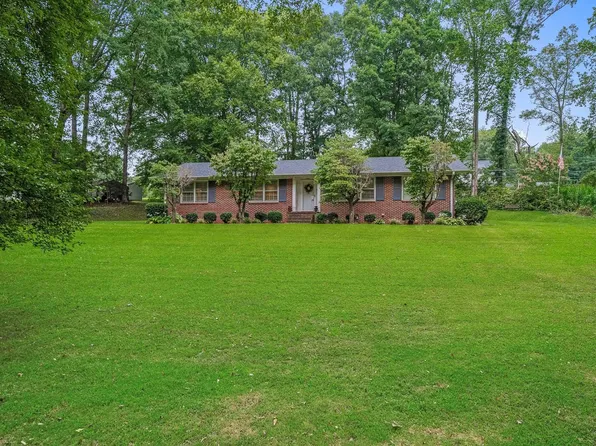 208 Kendrick St, Greer, SC 29651