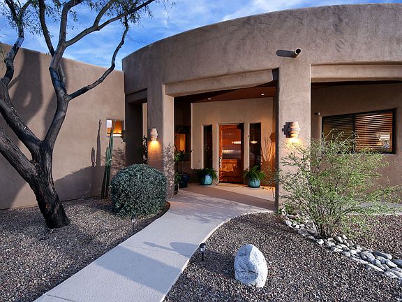 2nd image of 4104 N Boulder Canyon Pl