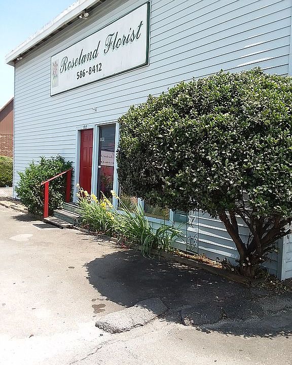 1st image of 612 E Morris Blvd