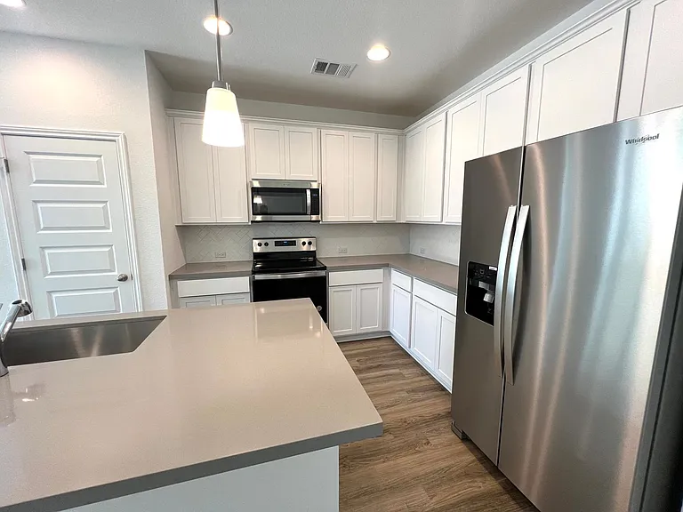 302 Elm Branch Trl — Photo 11