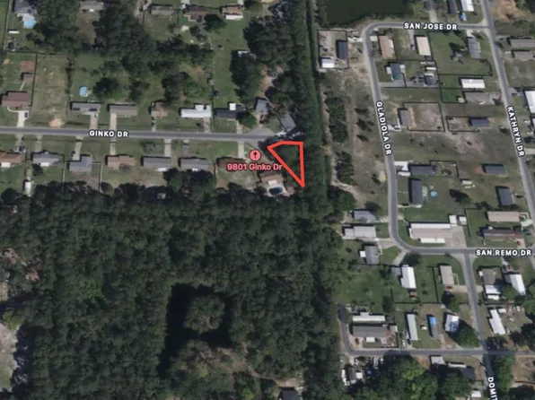 9801 Ginko Dr, Pensacola, FL 32506