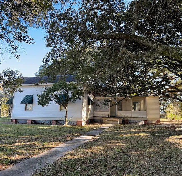 4 bed, 1960 sqft, $1,200 — Photo 3