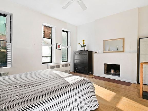3rd image of 149 W 85th St APT 4