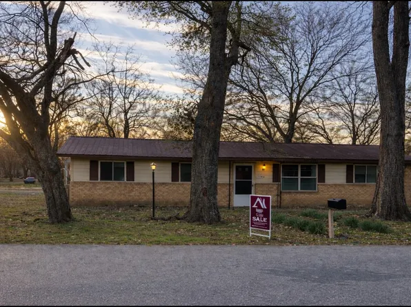 1100 SW 8th St, Cooper, TX 75432