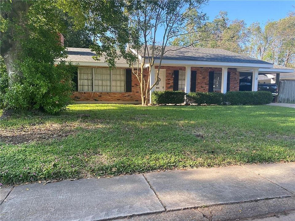 2nd image of 808 Highpoint Dr