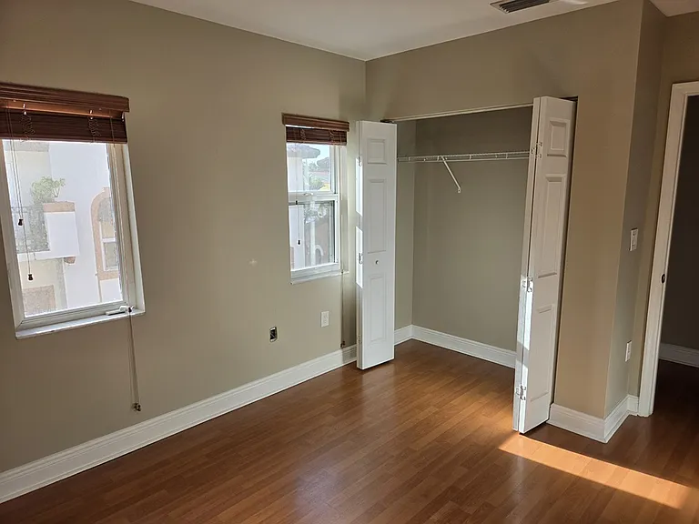 5984 SW 8th St #1 — Photo 12