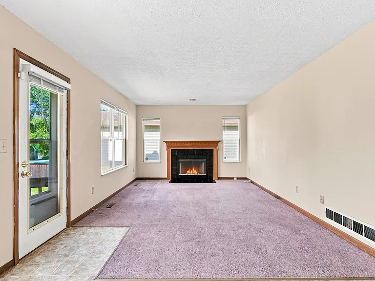 7817 Astra Cir — Photo 21