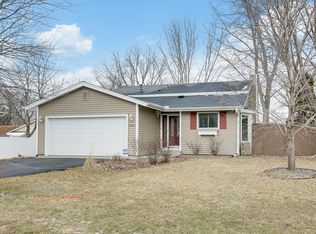 3824 W 137 1/2 St, Burnsville, MN 55337