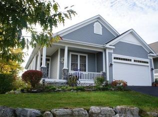 53 Fieldstone Dr, South Burlington, VT 05403