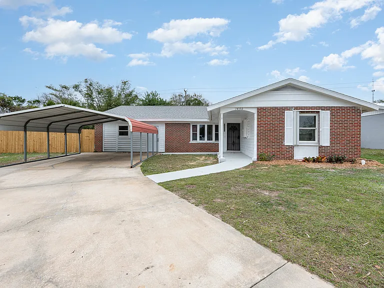 1650 Leach Cir — Photo 21