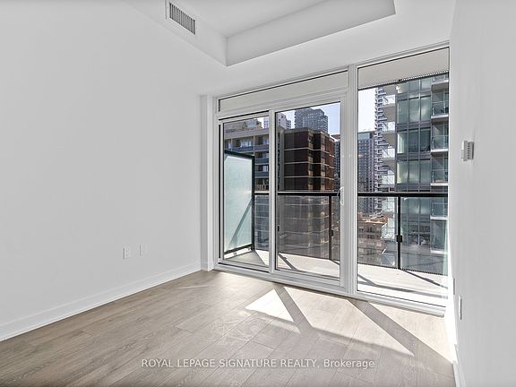 5th image of 127 Broadway Ave #1205