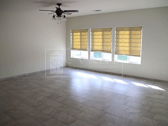 2nd image of 4109 S Willis St