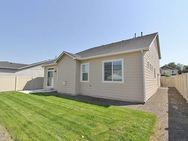 33 N Mingus Ave — Photo 28