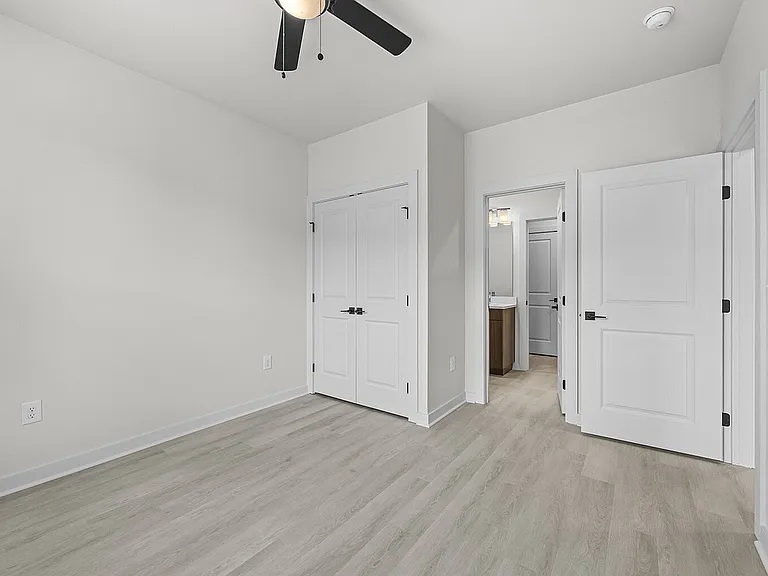 Heritage Rise Residences — Photo 4