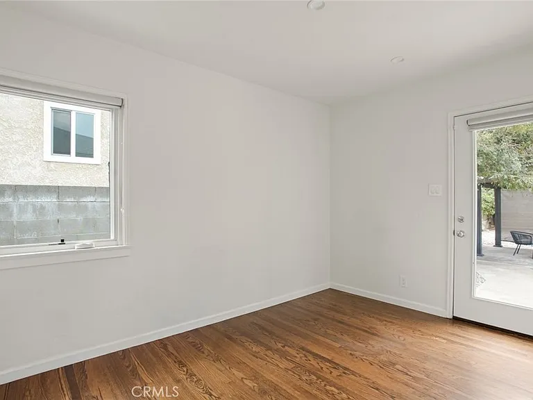 10215 Eldora Ave — Photo 24