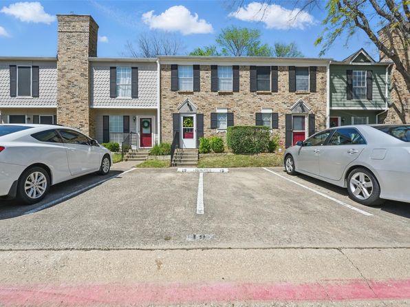 19 Abbey Rd, Euless, TX 76039