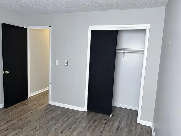 947 W McKay Rd — Photo 11