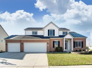 5817 Meadowbrook Ln, Hilliard, OH 43026