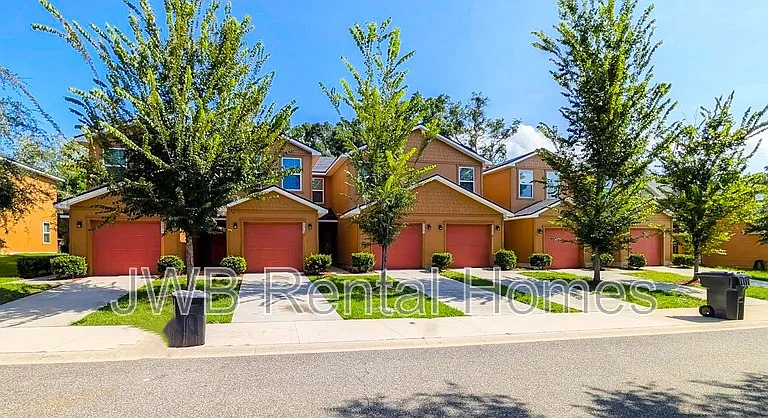 6869 Lake Mist Ln — Photo 16
