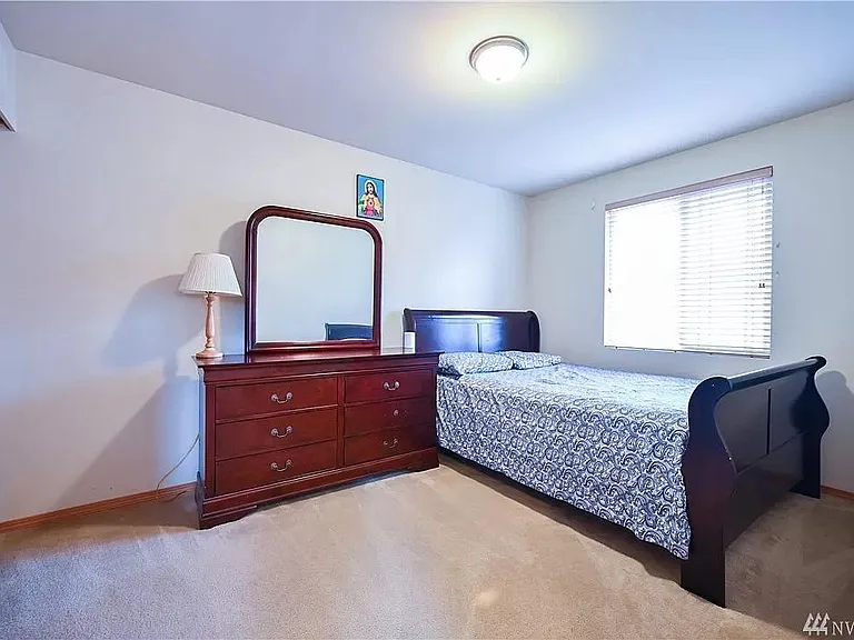 2504 156th Pl SW — Photo 10