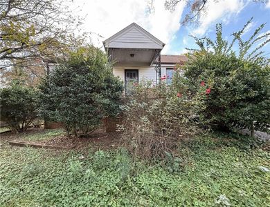 636 Old Augusta Rd, Greenville, SC, 29605