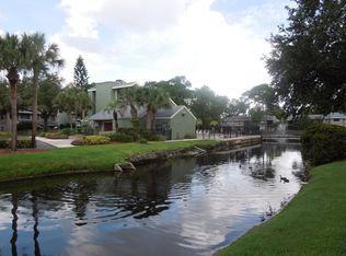 5061 Eaglesmere Dr, Orlando, FL 32819