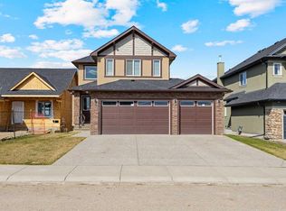 146 S Muirfield Blvd, Wheatland County, AB T0J1Y1