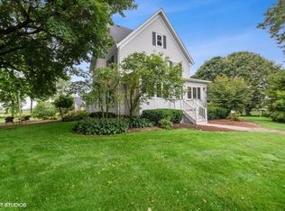 10515 Weidner Rd, Harvard, IL 60033