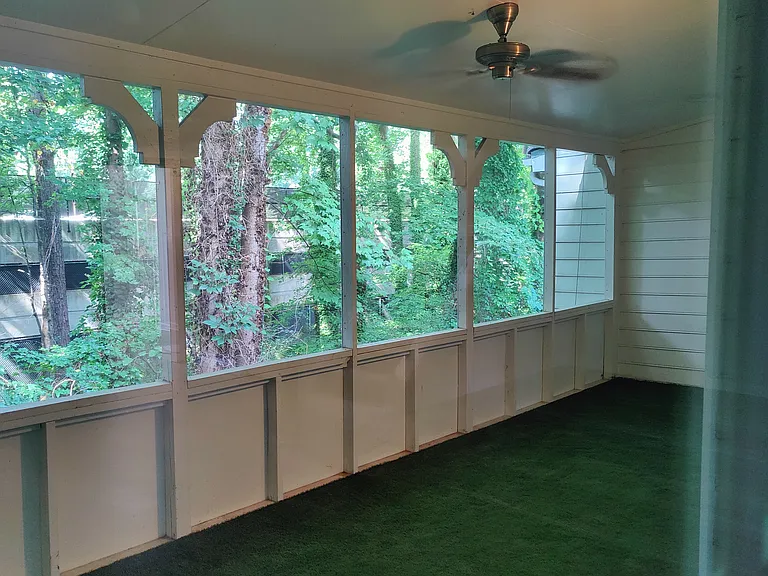 715 Twin Brooks Ct — Photo 17