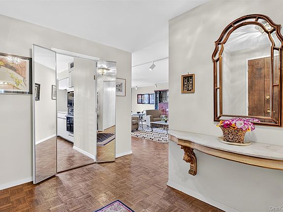 5th image of 12 Bond Street #4D