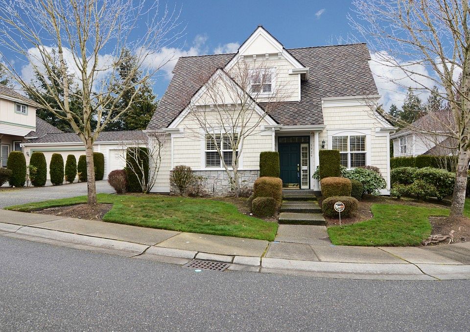 1st image of 1729 163rd St SE
