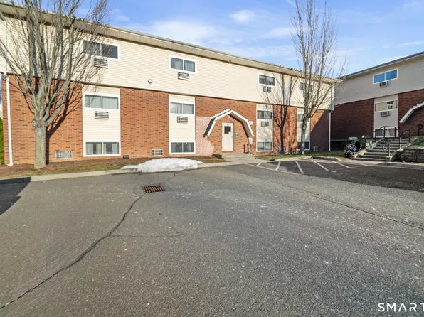 49 Glade Street #A4, West Haven, CT 06516